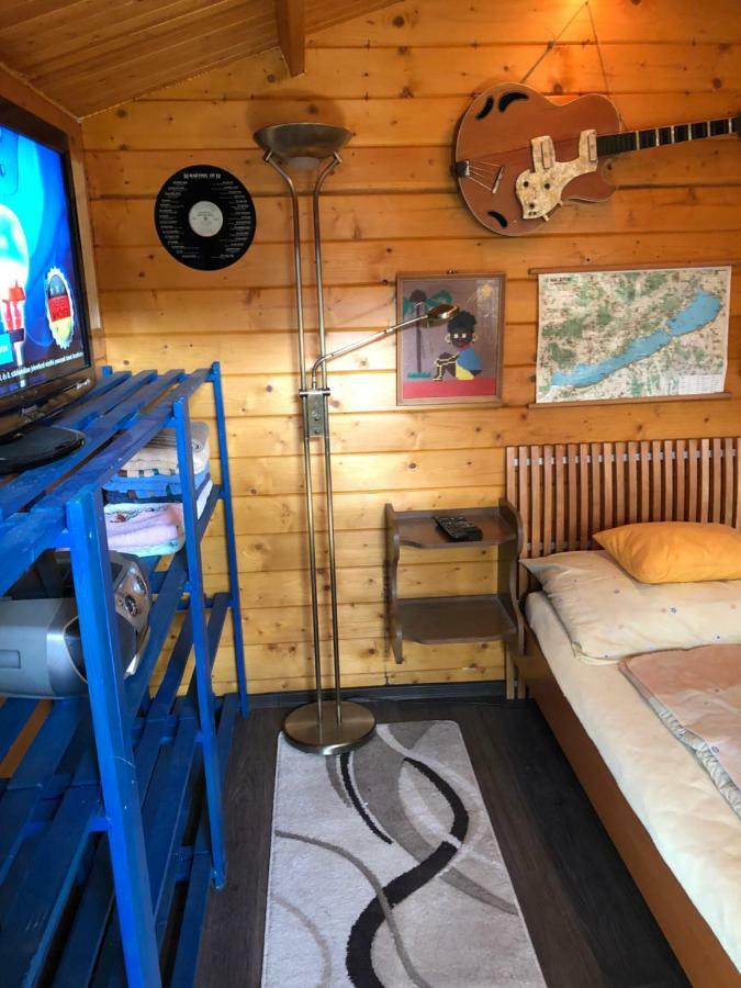 Apartament Paros Fahaz Balatonföldvár Zewnętrze zdjęcie