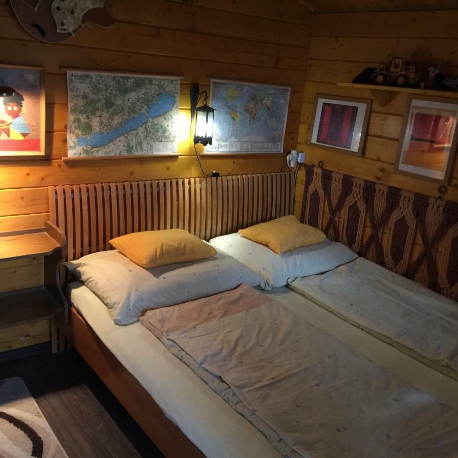 Apartament Paros Fahaz Balatonföldvár Zewnętrze zdjęcie